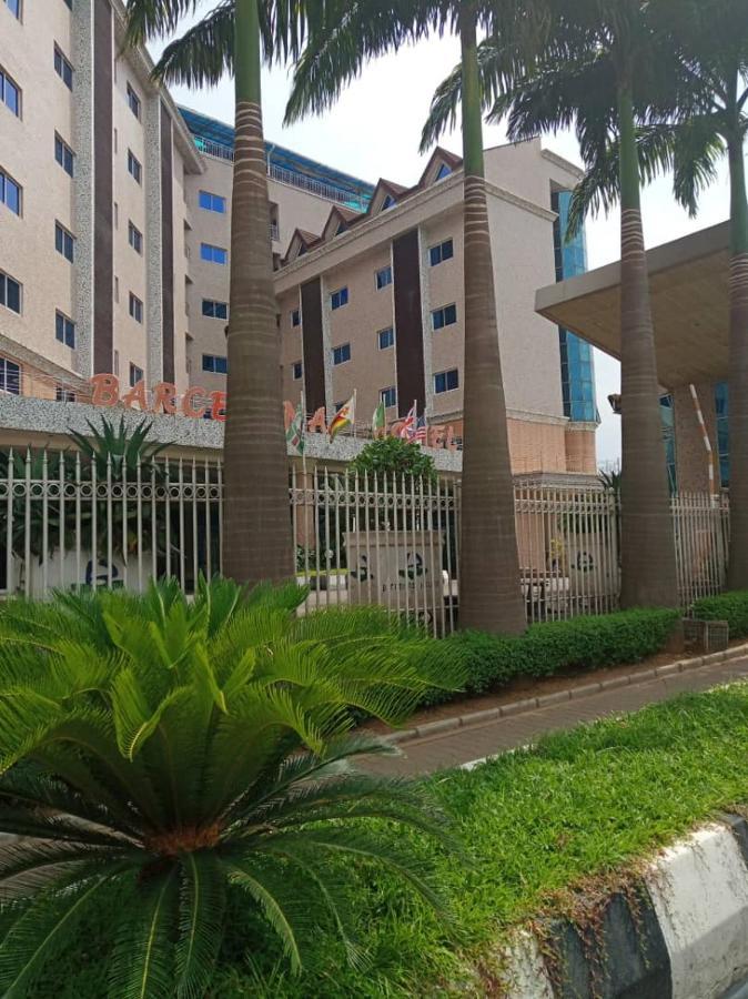 Barcelona Hotels, Abuja Mobushipe Eksteriør bilde